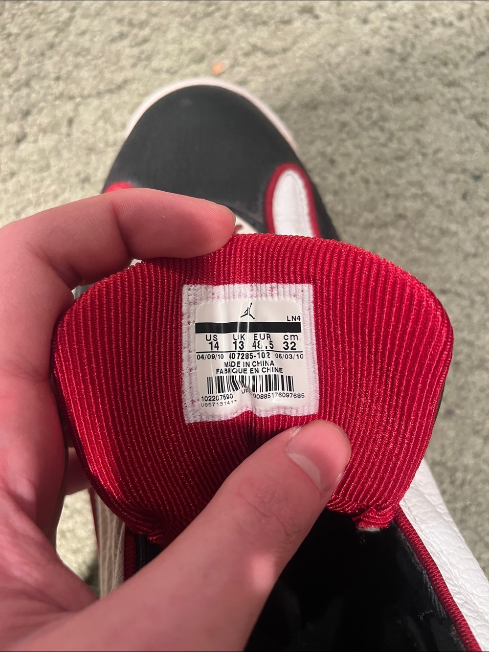 Jordan Men’s Sneakers — White / Black / Red - Picture 5 of 7